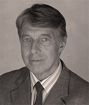 Dr. Dr&ouml;ge
